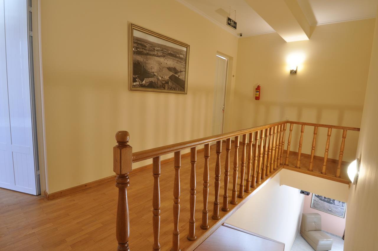 Albert House Hotel And Tours Jerevan Eksteriør bilde