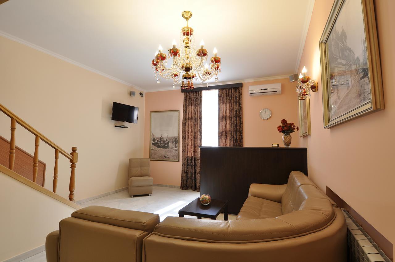 Albert House Hotel And Tours Jerevan Eksteriør bilde